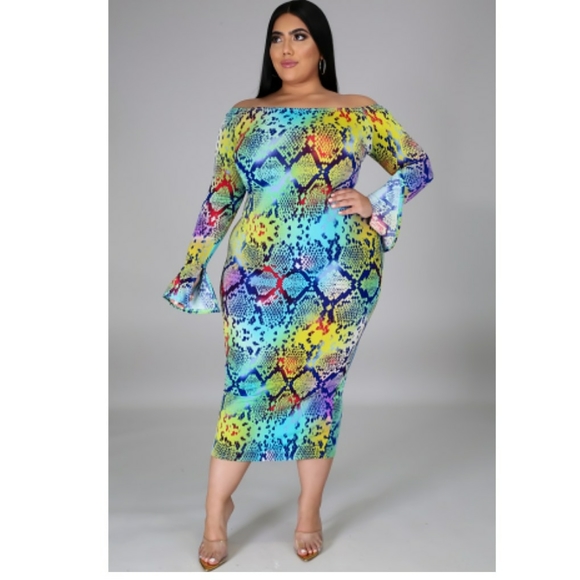 Off The Shoulder - Picture 1 of 1